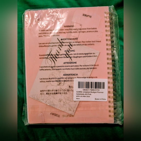 Pink Undated 12 Month Bill Organizer Finance Planner - Picture 2 of 4